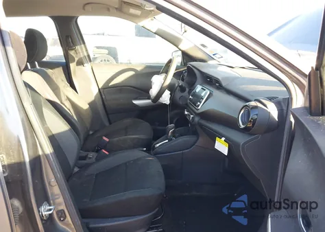 2019 Nissan Kicks Sv from USA, damaged, VIN 3N1CP5CUXKL543319